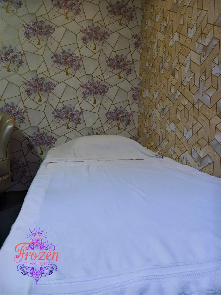 Thai massage room at best Thai spa in Banani